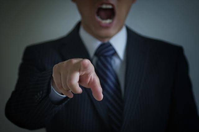 パワーハラスメント（パワハラ）の定義｜6つの類型と具体例を紹介